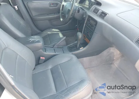 2000 Toyota Camry Le V6 from USA, damaged, VIN JT2BF22K1Y0249929